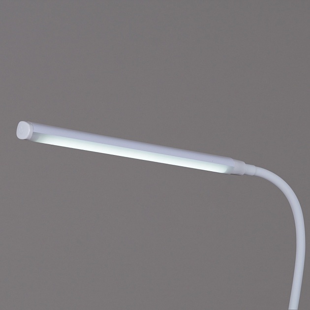 Настольная светодиодная лампа на струбцине Reluce 00821-0.7-01 WT фото 3