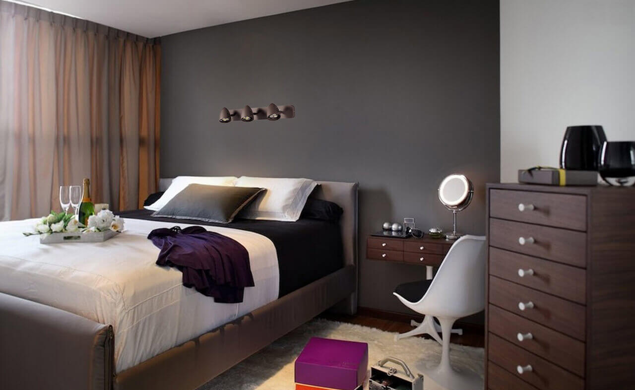 спальня с коричневой мебелью дизайн фото