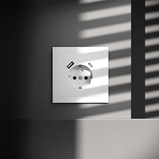Розетка встраиваемая Voltum S70 с заземлением и защитными шторками, 16А, с USB, A+С, (белый матовый) VLS040502 4