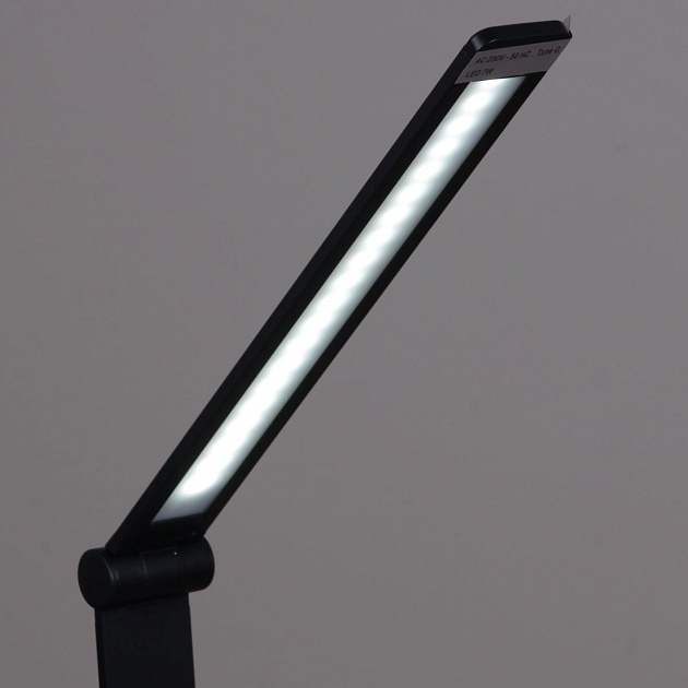 Настольная лампа Reluce 02088-0.7-01T BK (USB) фото 5