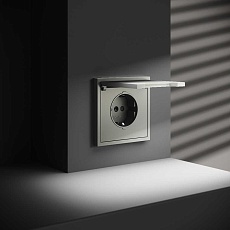 Розетка встраиваемая Voltum S70 с заземлением, защитными шторками и крышкой 16А, (сталь) VLS040305 4