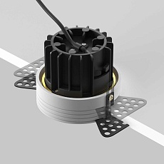 Встраиваемый светодиодный светильник Maytoni Round DL058-12W3K-TRS-BS 4