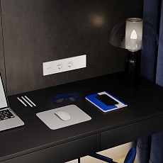 Рамка пластиковая Voltum S70 на 4 поста, (белый глянцевый) VLS100401 2