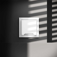 Розетка встраиваемая Voltum S70 с заземлением, защитными шторками и крышкой 16А, (белый глянцевый) VLS040301 1